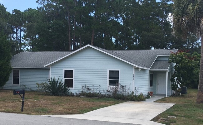 property at 2829 Nordman Ave