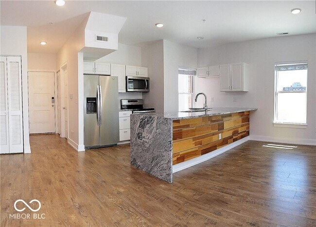 829 N Pennsylvania St in Indianapolis, IN - Building Photo - Building Photo