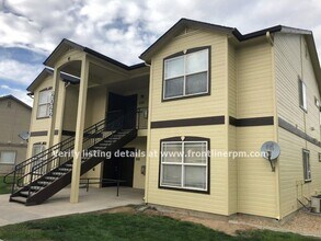 2022 E Whispering Willow Ln in Nampa, ID - Building Photo - Building Photo