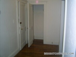 8 Vinal St in Boston, MA - Foto de edificio - Building Photo