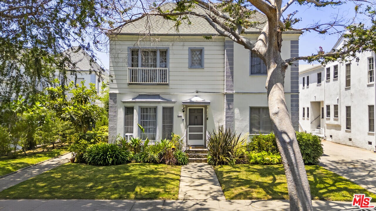 1235 S Orlando Ave in Los Angeles, CA - Building Photo
