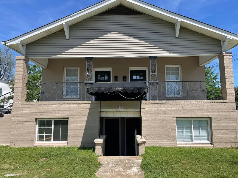 220 18th St in Tuscaloosa, AL - Building Photo