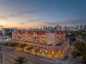 199 SW 12th Ave, Unit 502B in Miami, FL - Building Photo