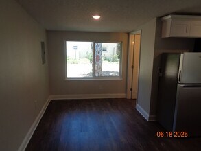 145 S Halifax Ave in Daytona Beach, FL - Building Photo - Building Photo