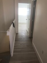 928 SW 3rd St in Miami, FL - Building Photo - Building Photo