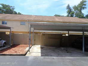 8150 Sutton Pl E in Jacksonville, FL - Building Photo - Building Photo