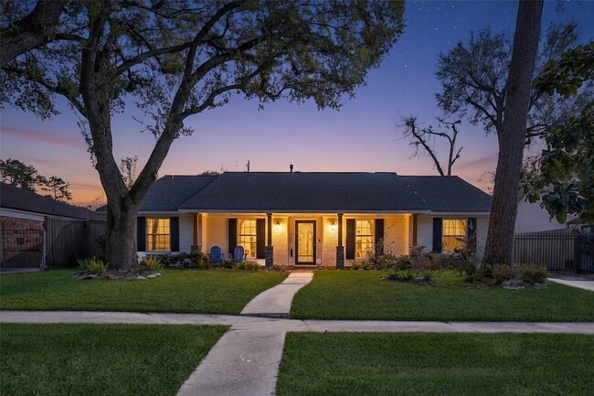 955 Thornton Rd in Houston, TX - Building Photo - Building Photo