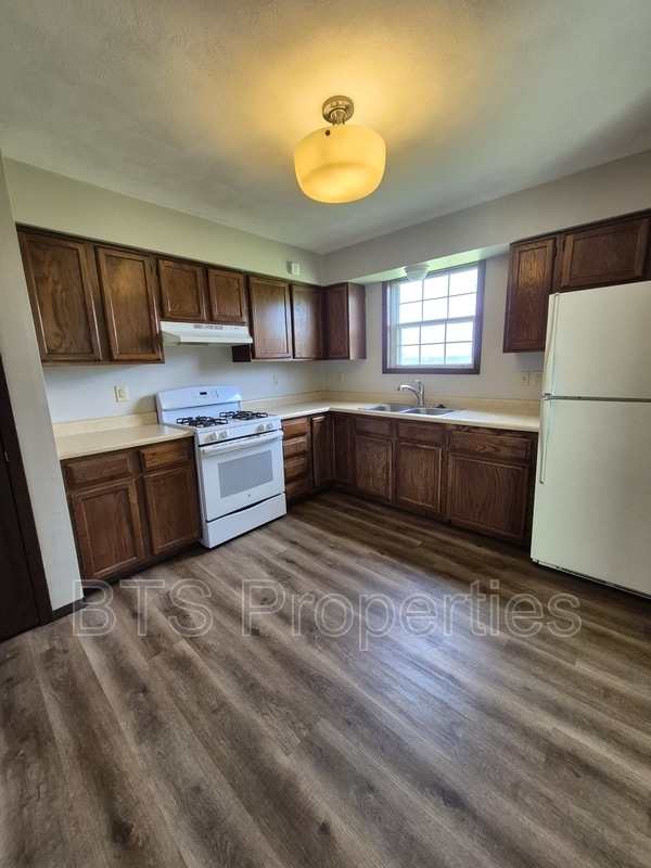 property at 412 N Highland St