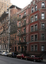 214 W 16th St in New York, NY - Foto de edificio - Building Photo