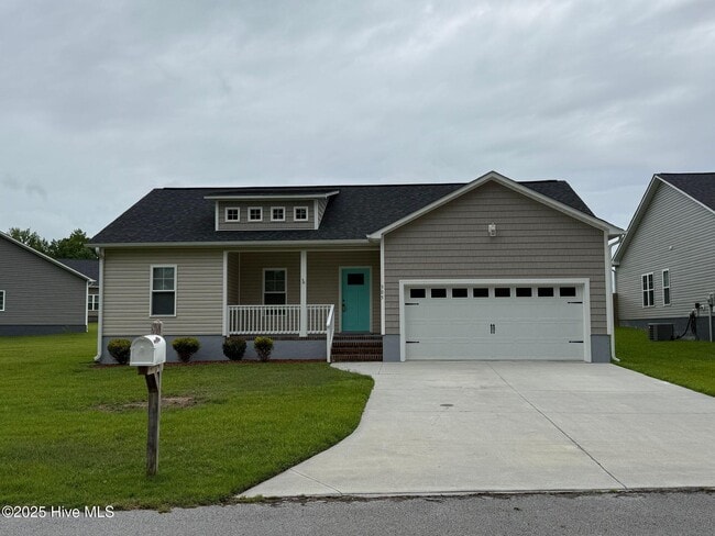 property at 305 Garland Shores Dr