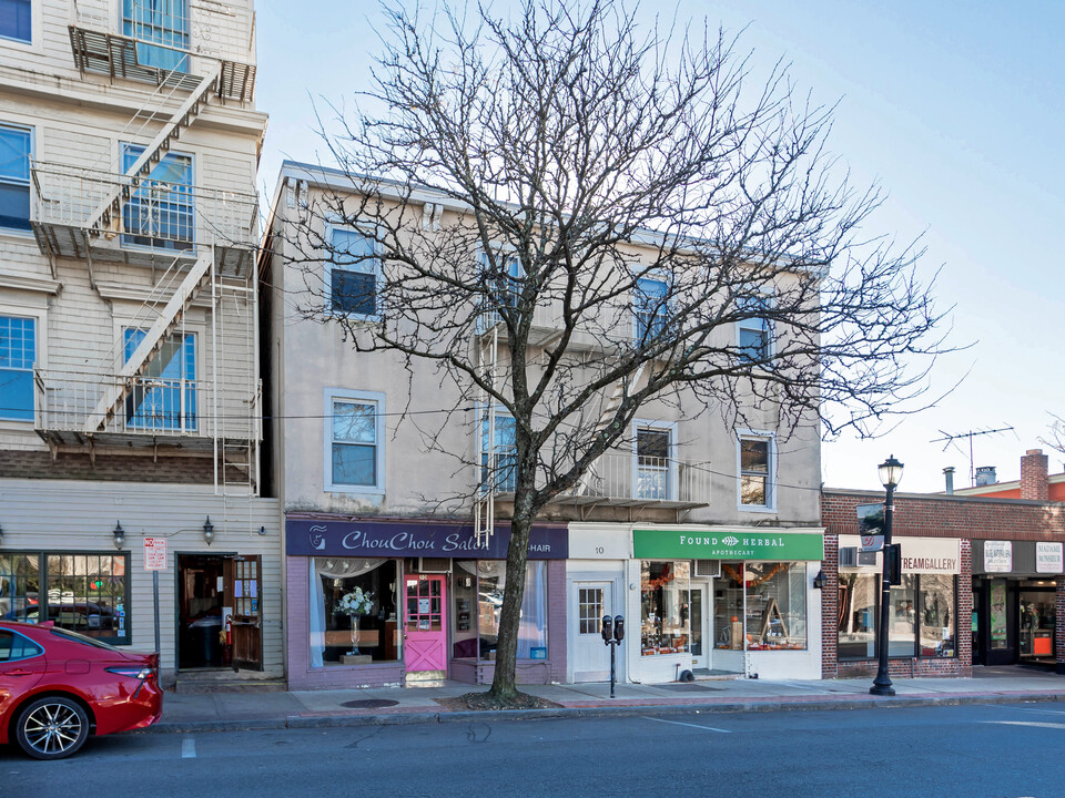 10 Main St in Hastings On Hudson, NY - Building Photo