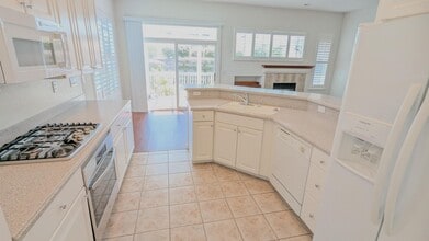 2012 Carignan Way in San Jose, CA - Building Photo - Building Photo