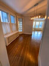 589 Lincoln Ave, Unit 1 in St. Paul, MN - Foto de edificio - Building Photo