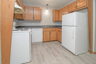 Black Forest Apartments in Sauk Rapids, MN - Building Photo - Building Photo