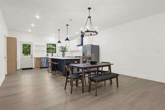 1008 Danube St in Houston, TX - Building Photo - Building Photo