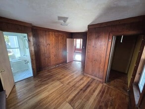 66 Cutler St, Unit 1 in Worcester, MA - Foto de edificio - Building Photo