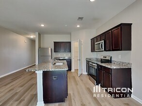 1017 Hudson Ct in Bethlehem, GA - Building Photo - Building Photo