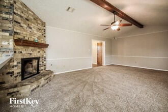 4515 Tuscarora St in Pasadena, TX - Building Photo - Building Photo