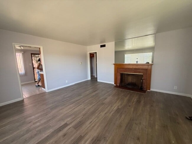 property at 544 W 120th St