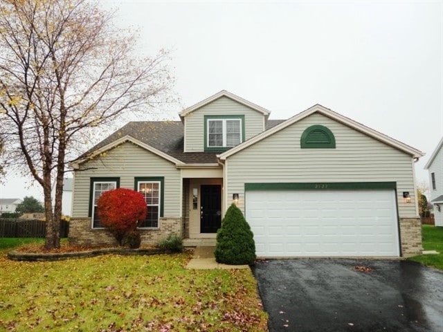 property at 2122 Willow Lakes Dr