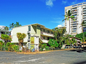 426 Pau St in Honolulu, HI - Building Photo - Building Photo