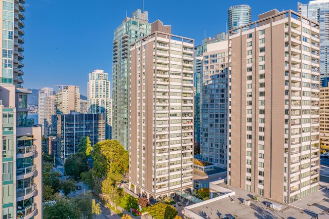 Pacific Palisades in Vancouver, BC - Building Photo - Building Photo
