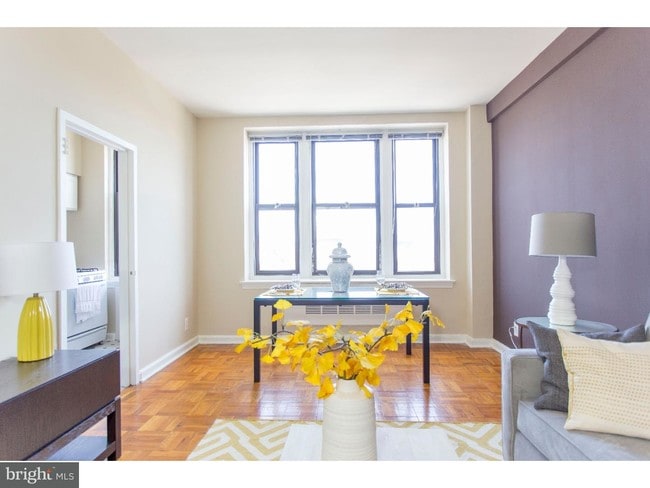 2201 Pennsylvania Ave-Unit -417 in Philadelphia, PA - Building Photo - Building Photo