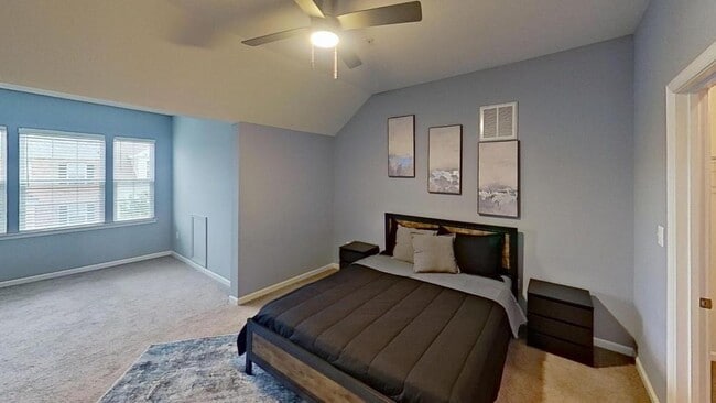 2 Mustang Dr in La Plata, MD - Building Photo - Building Photo