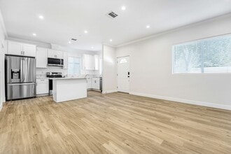 15118 Nurmi St in Los Angeles, CA - Building Photo - Building Photo