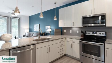 5025 Wembley Central Ln in Charlotte, NC - Building Photo - Building Photo
