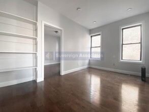 530 Isham St in New York, NY - Building Photo - Floor Plan