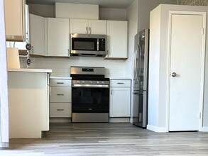 1671 Anoka Ave in Sacramento, CA - Building Photo - Building Photo