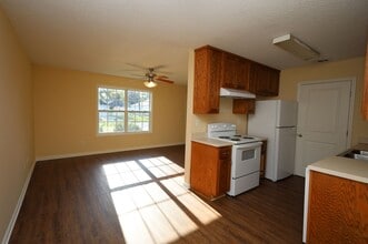 1801 Chestnut Dr in Valdosta, GA - Building Photo - Building Photo