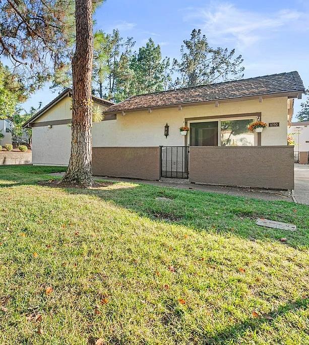 property at 6190 Gerdts Dr