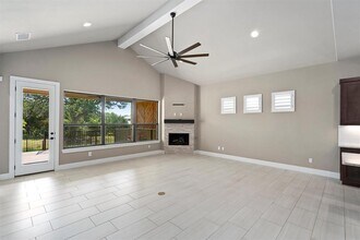 904 Naranjo Dr in Georgetown, TX - Foto de edificio - Building Photo