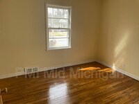 2742 Stevenson St photo'