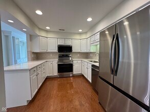 8690 Jaffa Ct W Dr in Indianapolis, IN - Building Photo - Building Photo