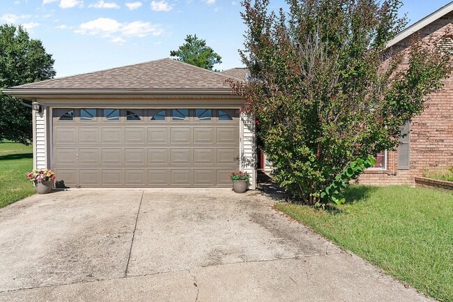 255 Buckingham Dr in Branson, MO - Building Photo - Building Photo