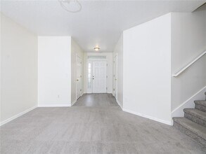 9619 Carlsdale Dr in Riverview, FL - Building Photo - Building Photo