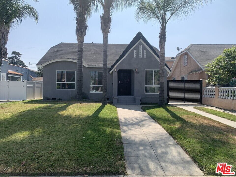4508 6th Ave in Los Angeles, CA - Building Photo