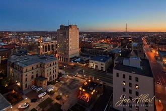 Bliss Lofts in Canton, OH - Foto de edificio - Building Photo