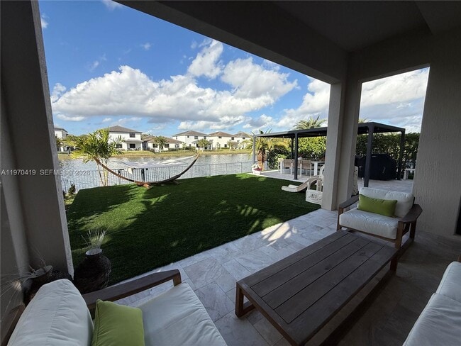 17507 SW 43rd St in Miramar, FL - Building Photo - Building Photo