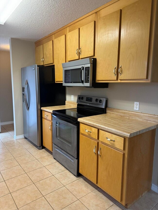 2369 Andorra St in Navarre, FL - Building Photo - Building Photo