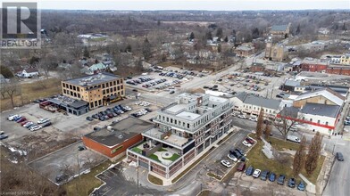 7 Mechanic St in Brant, ON - Building Photo - Building Photo