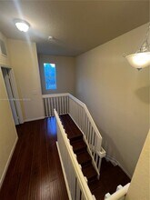 9217 SW 227th St in Cutler Bay, FL - Foto de edificio - Building Photo