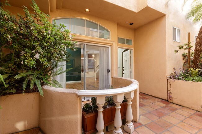 property at 11112 La Maida St