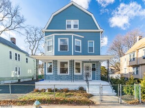 169 Brighton Ave in East Orange, NJ - Building Photo - Building Photo