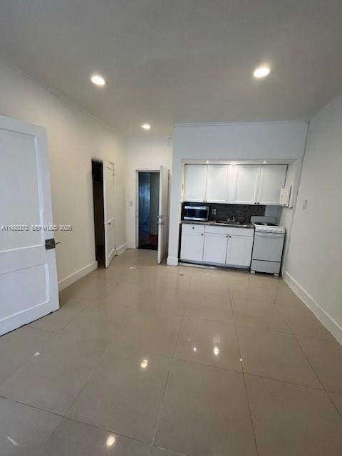 2614 SW 8th St in Miami, FL - Building Photo - Building Photo