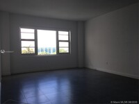 16 Island Ave, Unit 5E in Miami Beach, FL - Building Photo - Building Photo