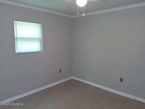 124 Driftwood Dr in Lafayette, LA - Building Photo - Building Photo